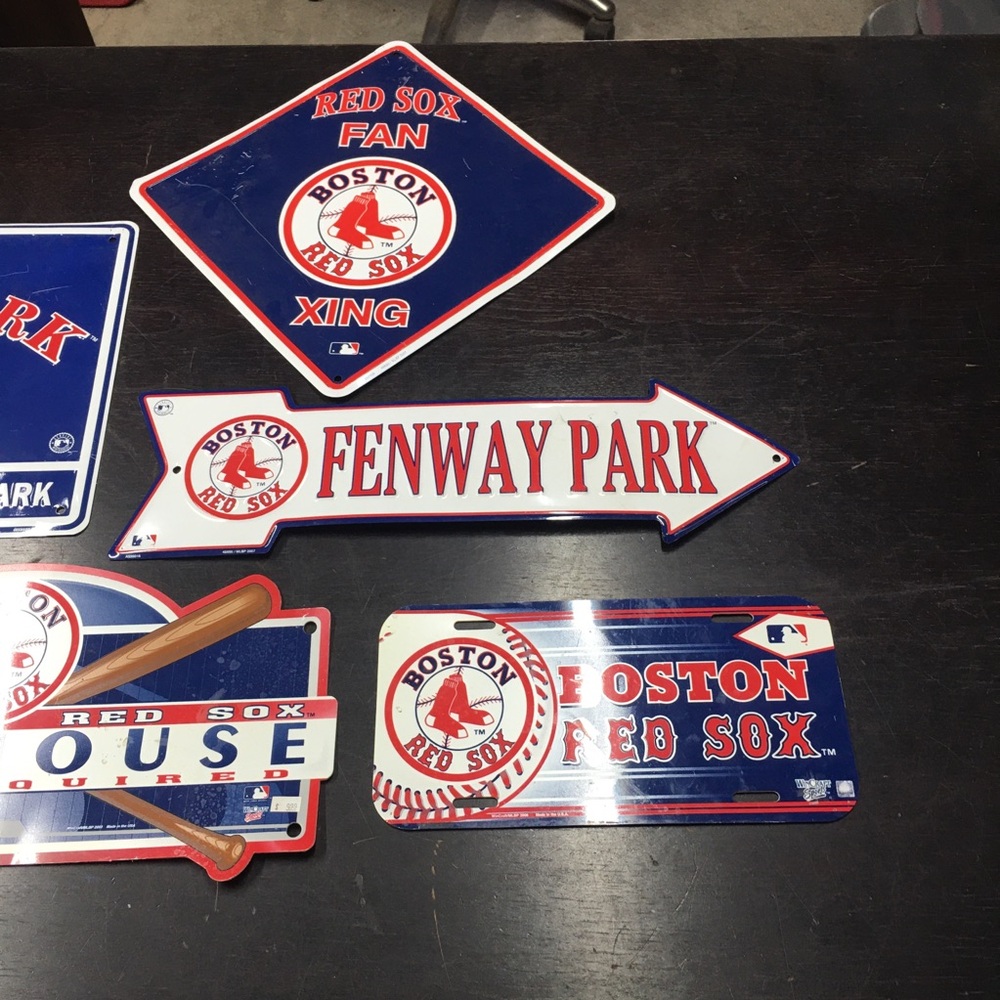 6 Boston Redsox Signs